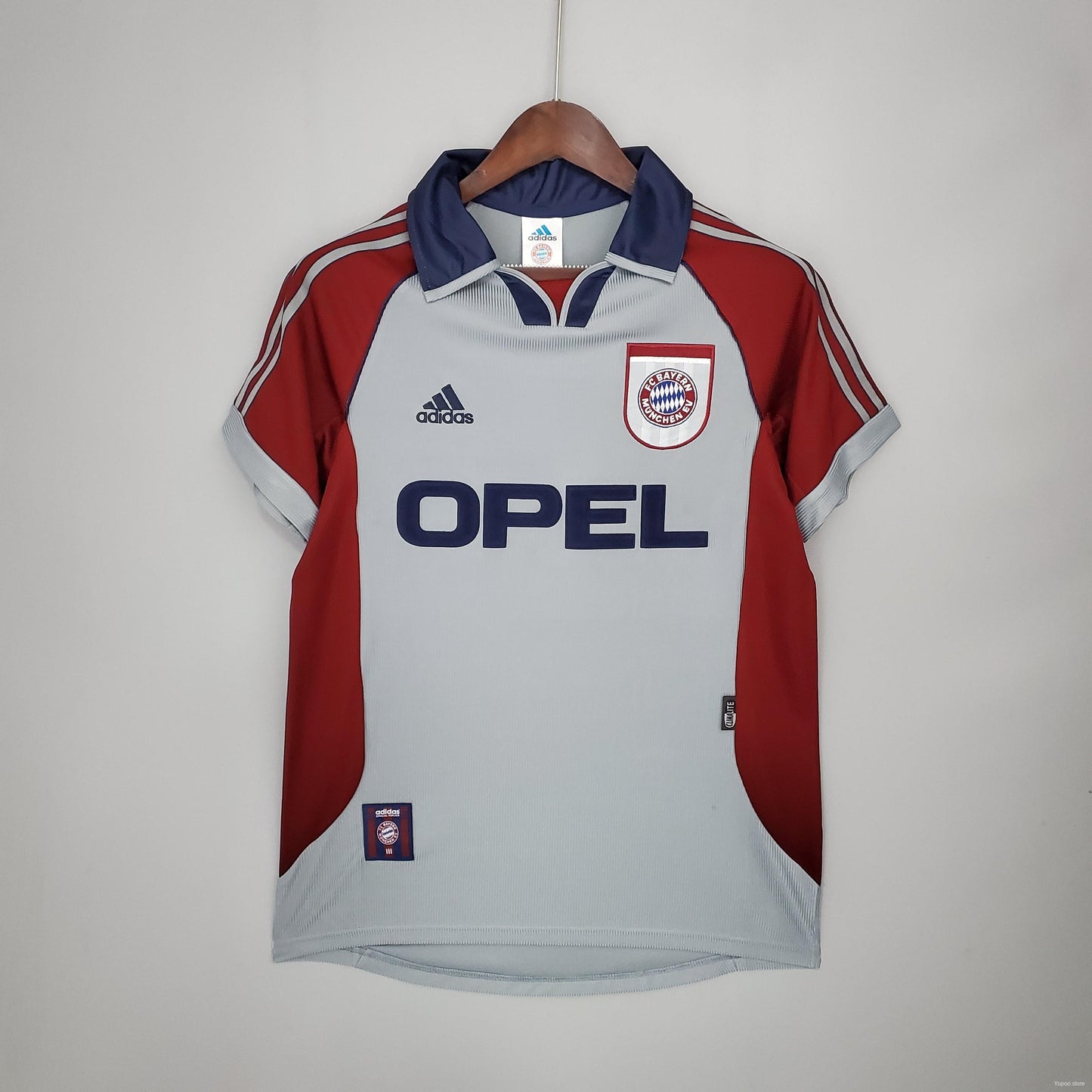 BAYERN MUNICH 98 AWAY RETRO KIT